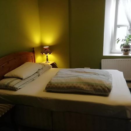 Macgabhainns Backpackers Hostel 基尔根尼 外观 照片