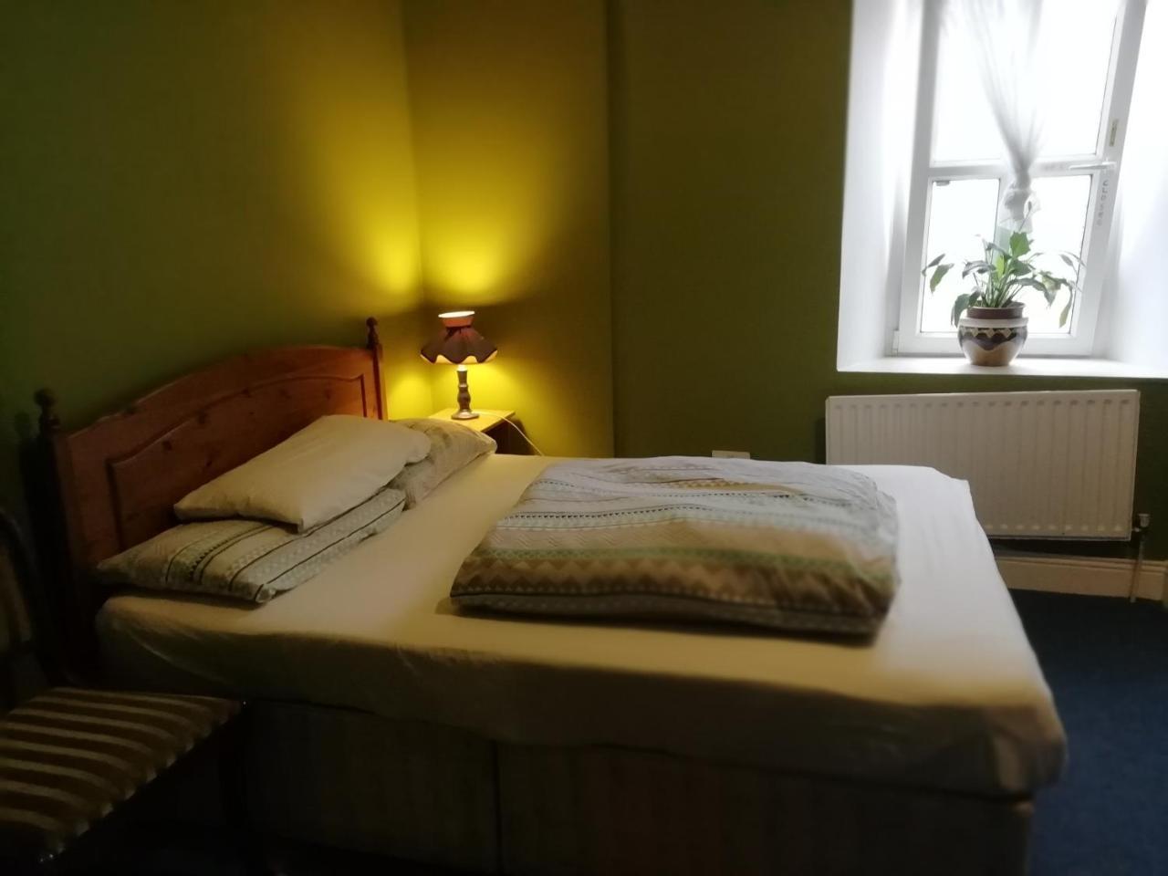 Macgabhainns Backpackers Hostel 基尔根尼 外观 照片